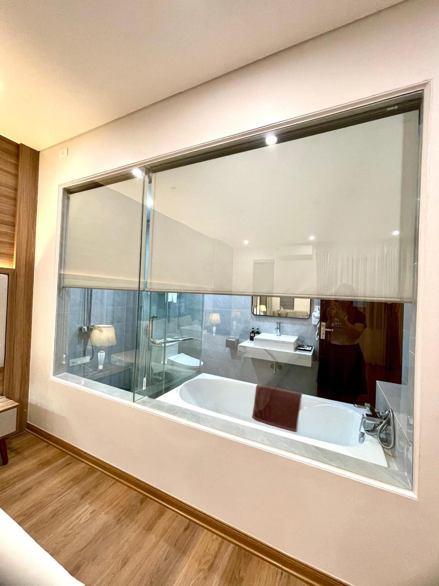 Central Halong Hotel Hạ Long Extérieur photo