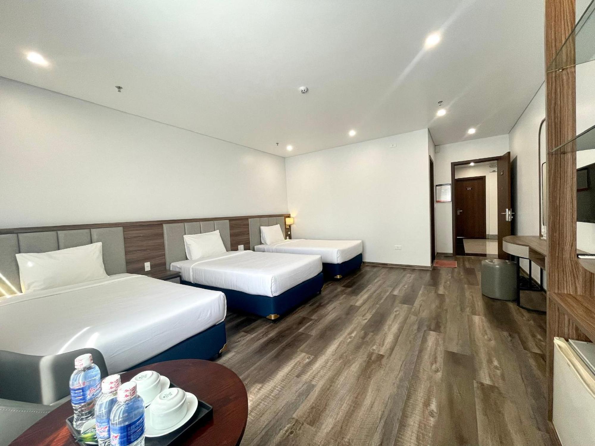 Central Halong Hotel Hạ Long Extérieur photo