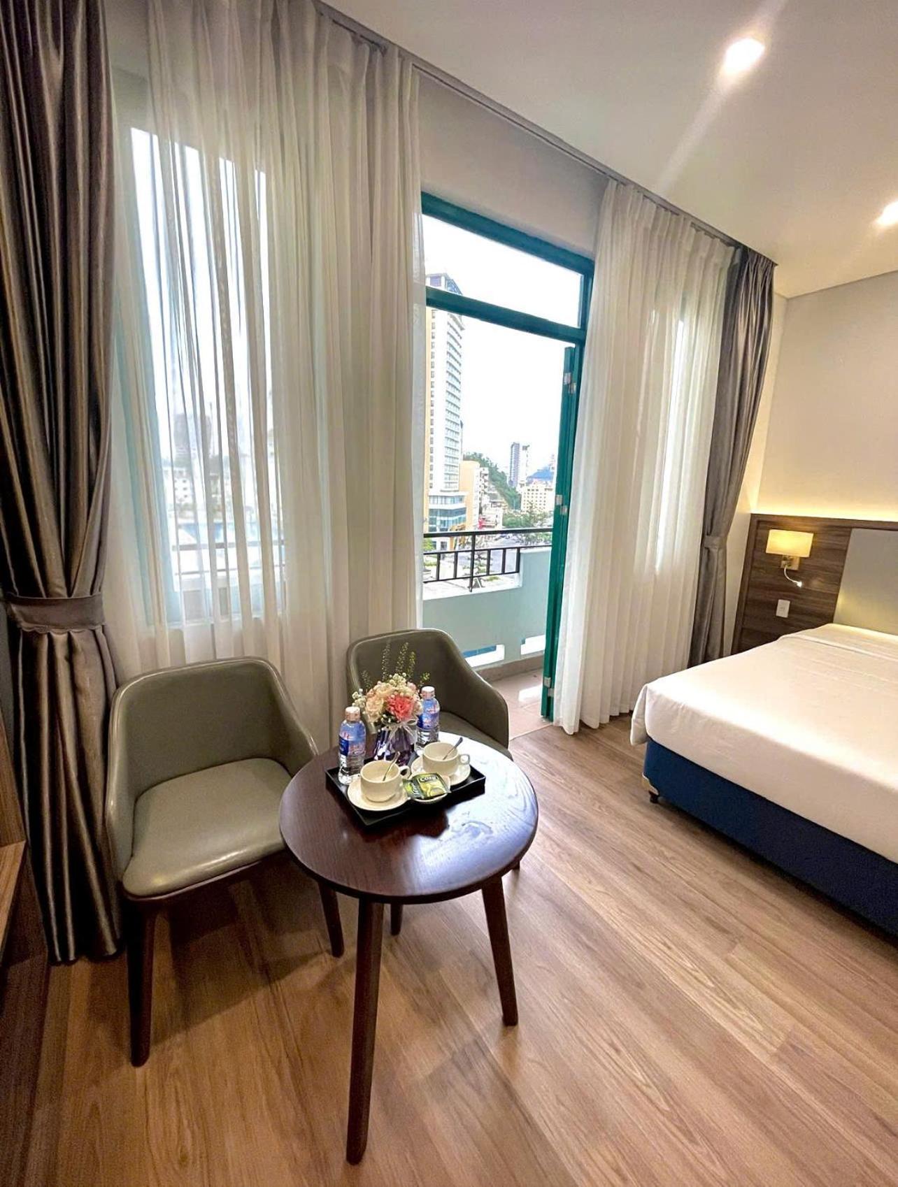 Central Halong Hotel Hạ Long Extérieur photo
