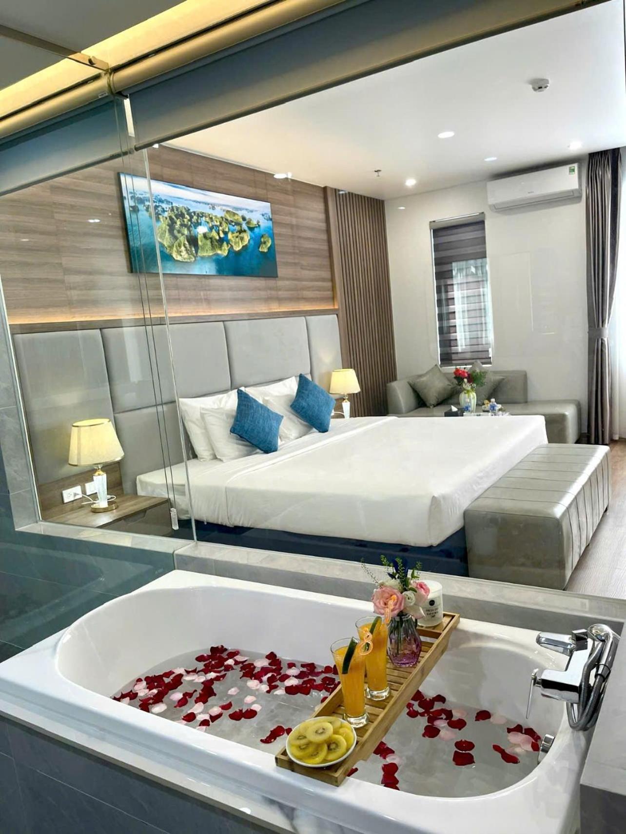 Central Halong Hotel Hạ Long Extérieur photo